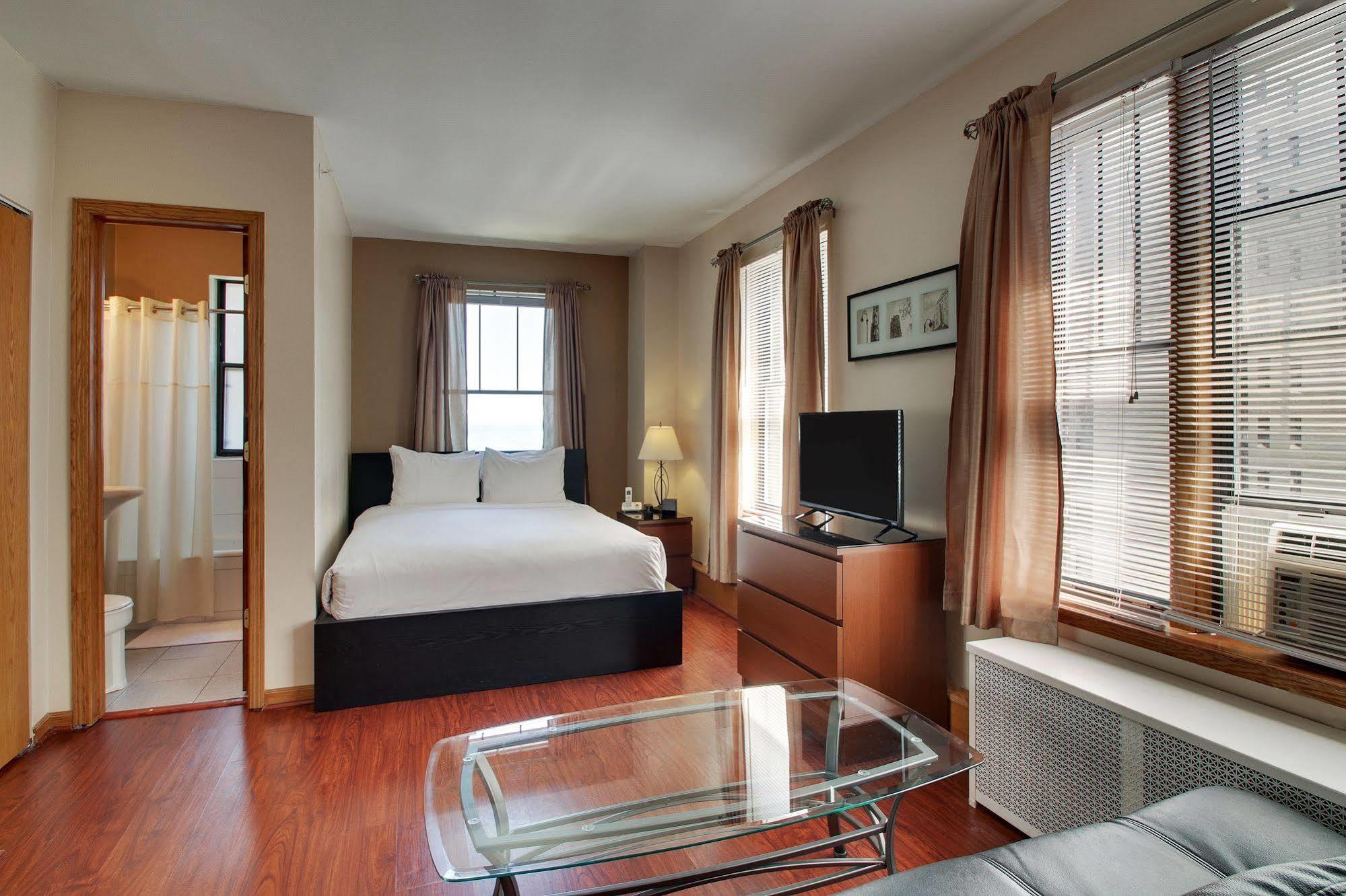 Dewitt Hotel And Suites シカゴ エクステリア 写真